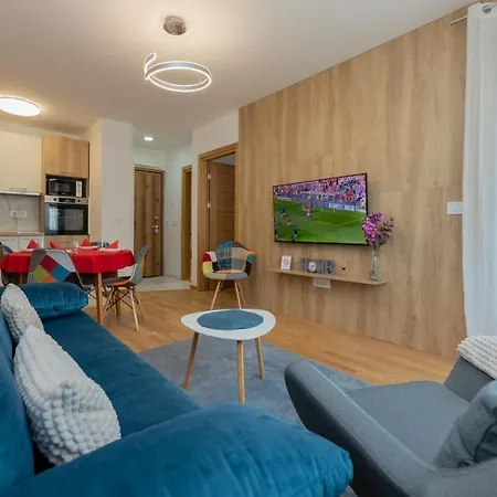 Pekovic Central-apartman Pama Apartament